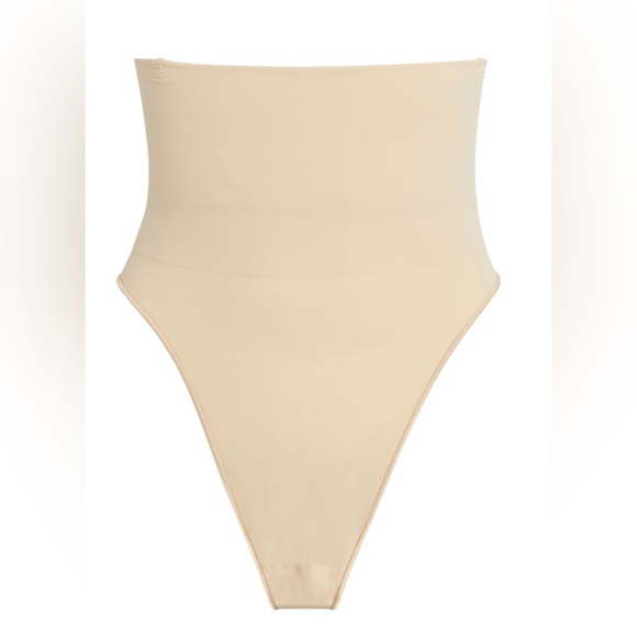 Skims thong core control ochre new XS .NWOT - Picture 2 of 5